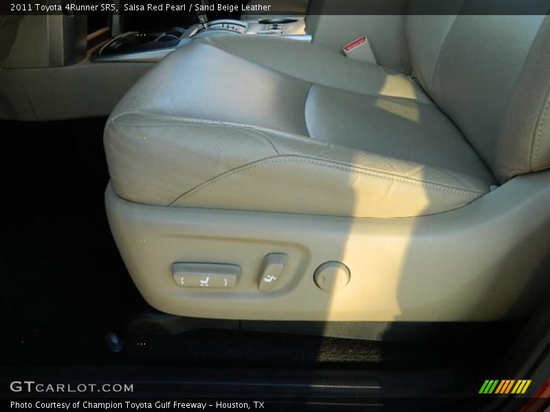 Salsa Red Pearl / Sand Beige Leather 2011 Toyota 4Runner SR5