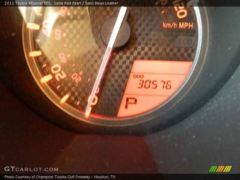 Salsa Red Pearl / Sand Beige Leather 2011 Toyota 4Runner SR5