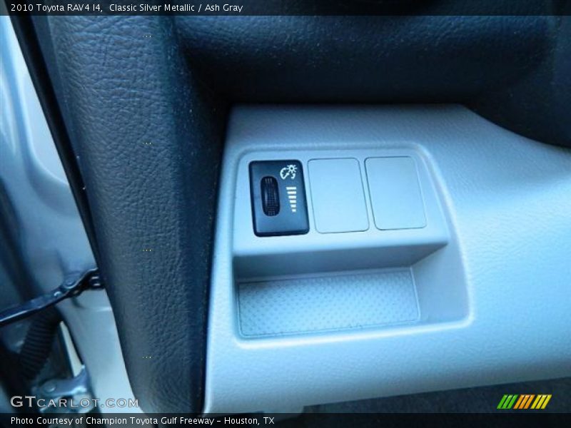 Classic Silver Metallic / Ash Gray 2010 Toyota RAV4 I4
