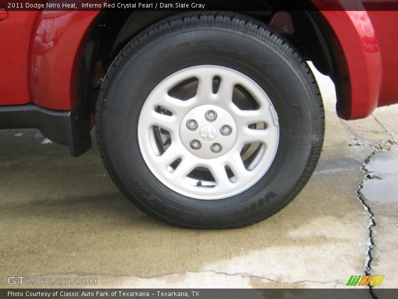 Inferno Red Crystal Pearl / Dark Slate Gray 2011 Dodge Nitro Heat
