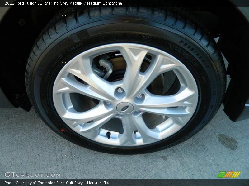 Sterling Grey Metallic / Medium Light Stone 2012 Ford Fusion SE