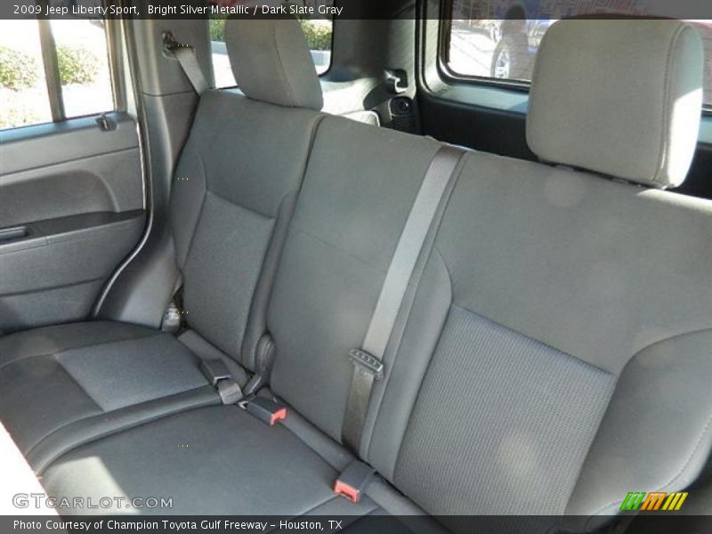Bright Silver Metallic / Dark Slate Gray 2009 Jeep Liberty Sport