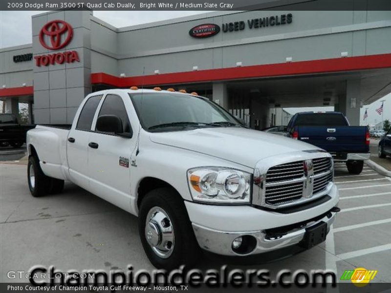 Bright White / Medium Slate Gray 2009 Dodge Ram 3500 ST Quad Cab Dually