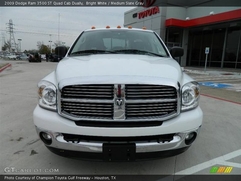 Bright White / Medium Slate Gray 2009 Dodge Ram 3500 ST Quad Cab Dually