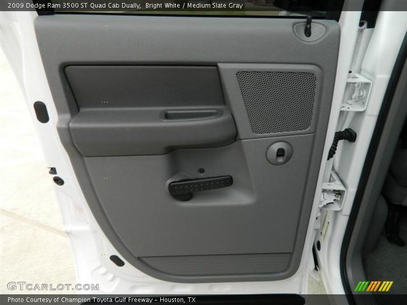 Bright White / Medium Slate Gray 2009 Dodge Ram 3500 ST Quad Cab Dually