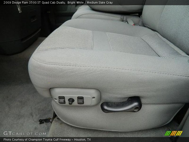 Bright White / Medium Slate Gray 2009 Dodge Ram 3500 ST Quad Cab Dually