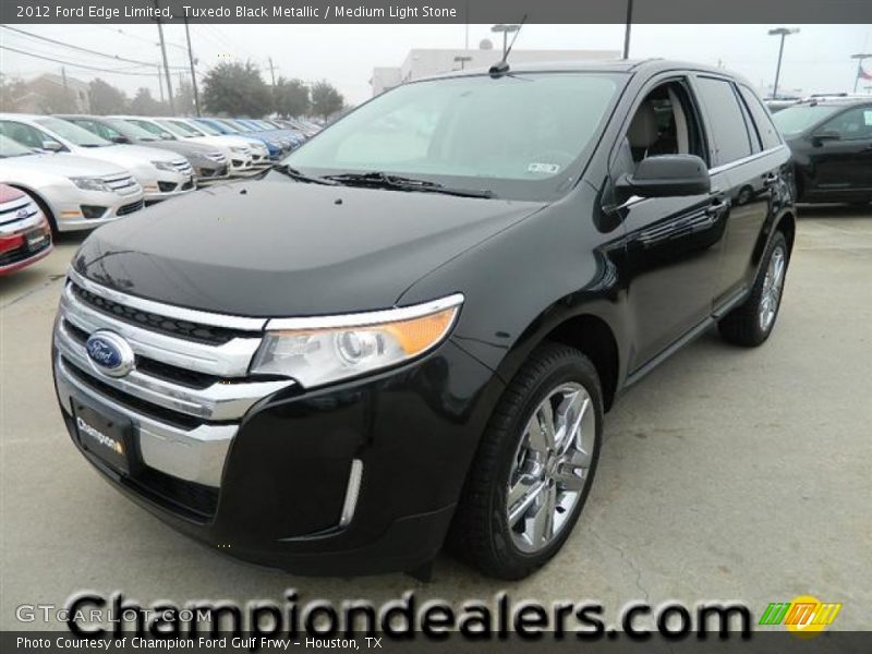 Tuxedo Black Metallic / Medium Light Stone 2012 Ford Edge Limited