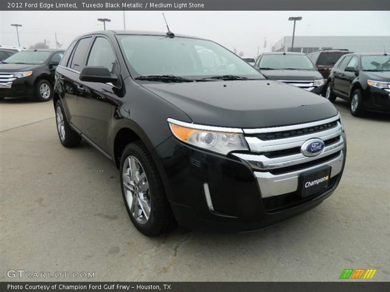 Tuxedo Black Metallic / Medium Light Stone 2012 Ford Edge Limited