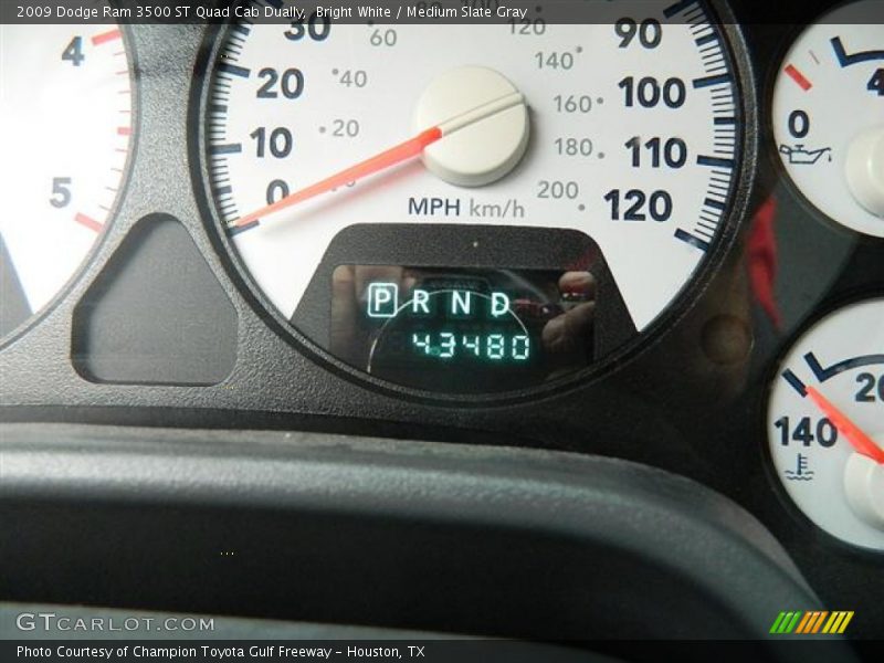 Bright White / Medium Slate Gray 2009 Dodge Ram 3500 ST Quad Cab Dually