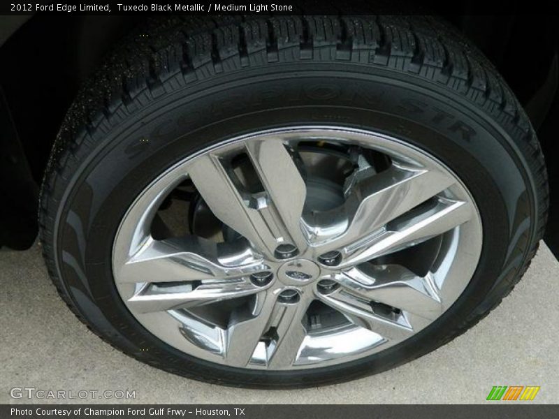 Tuxedo Black Metallic / Medium Light Stone 2012 Ford Edge Limited