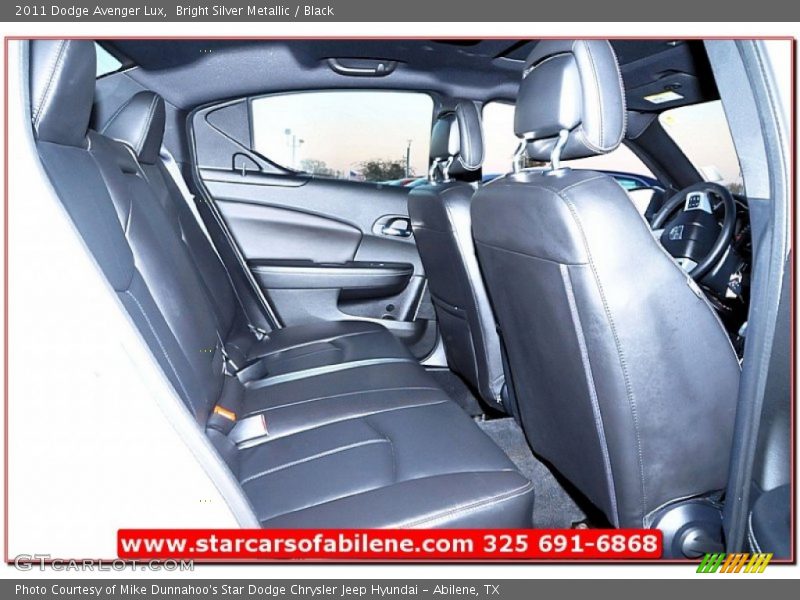 Bright Silver Metallic / Black 2011 Dodge Avenger Lux