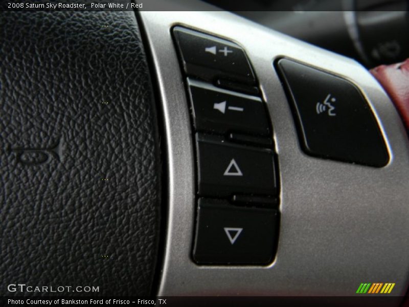 Polar White / Red 2008 Saturn Sky Roadster