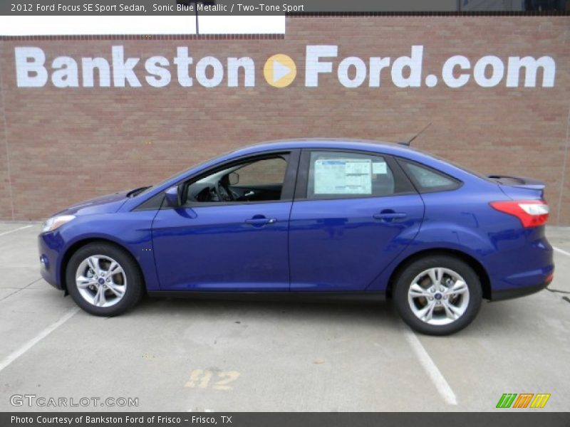 Sonic Blue Metallic / Two-Tone Sport 2012 Ford Focus SE Sport Sedan