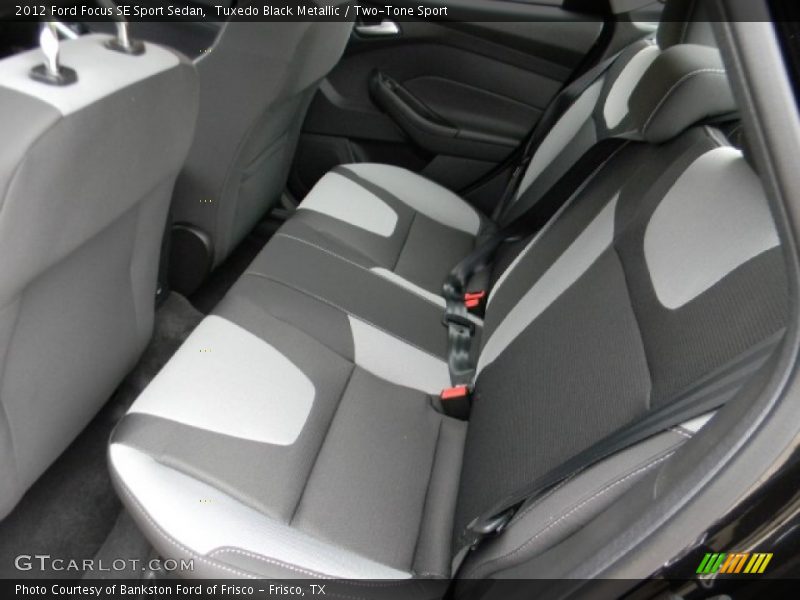 Tuxedo Black Metallic / Two-Tone Sport 2012 Ford Focus SE Sport Sedan