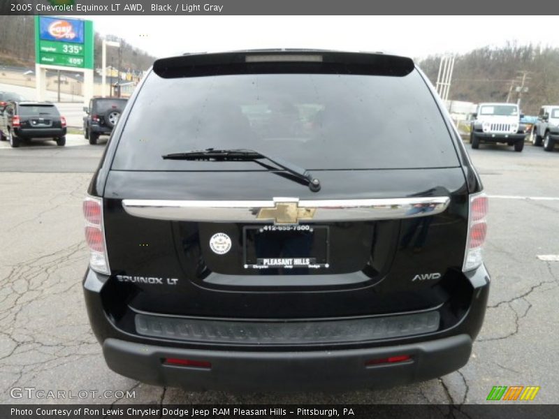 Black / Light Gray 2005 Chevrolet Equinox LT AWD