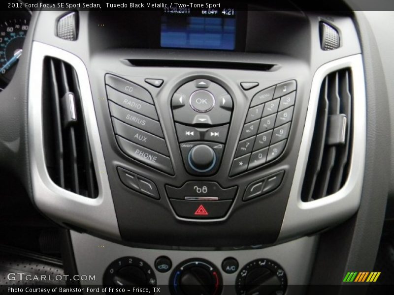 Controls of 2012 Focus SE Sport Sedan