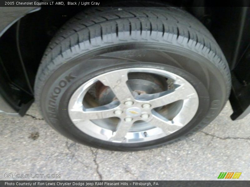 Black / Light Gray 2005 Chevrolet Equinox LT AWD