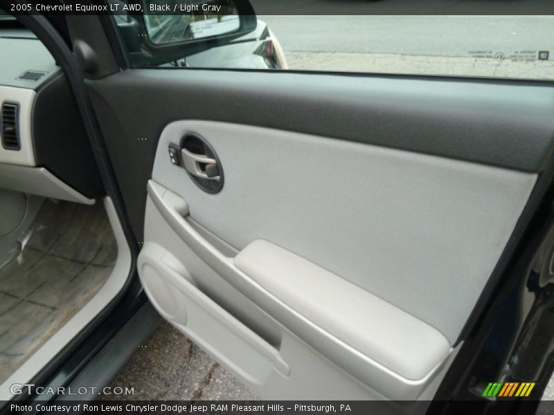 Black / Light Gray 2005 Chevrolet Equinox LT AWD