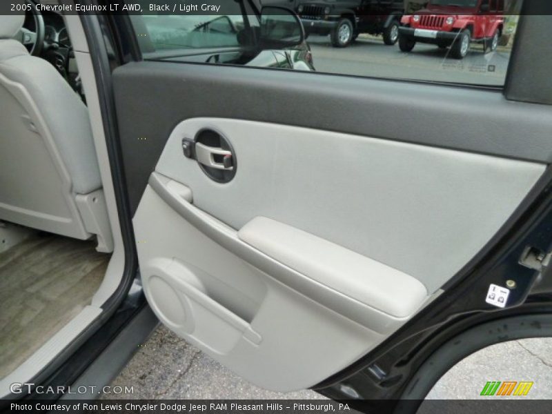 Black / Light Gray 2005 Chevrolet Equinox LT AWD
