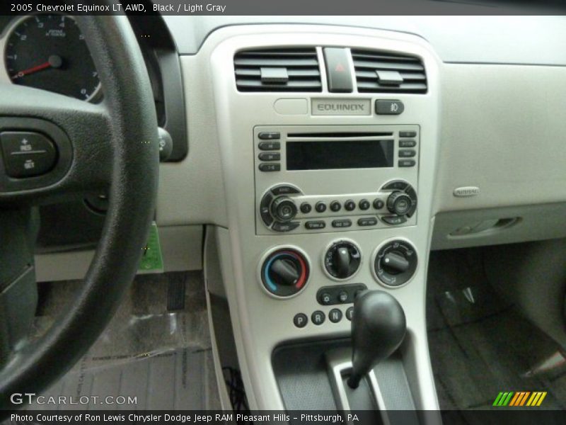 Black / Light Gray 2005 Chevrolet Equinox LT AWD