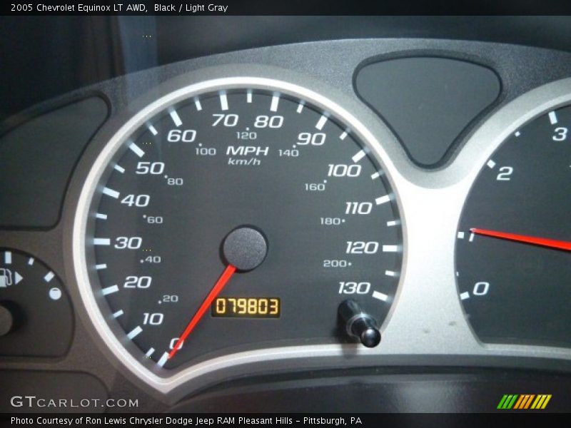 Black / Light Gray 2005 Chevrolet Equinox LT AWD