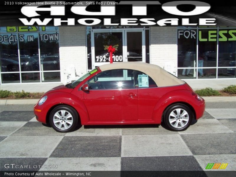 Salsa Red / Cream 2010 Volkswagen New Beetle 2.5 Convertible