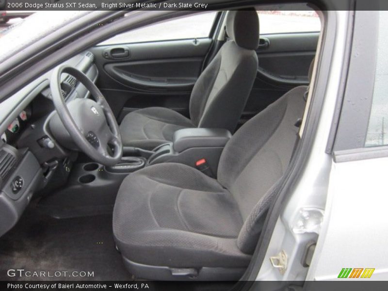 Bright Silver Metallic / Dark Slate Grey 2006 Dodge Stratus SXT Sedan
