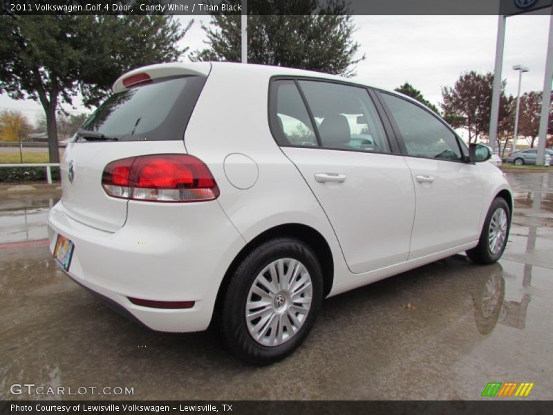 Candy White / Titan Black 2011 Volkswagen Golf 4 Door