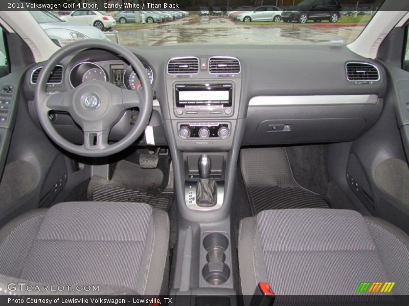 Candy White / Titan Black 2011 Volkswagen Golf 4 Door