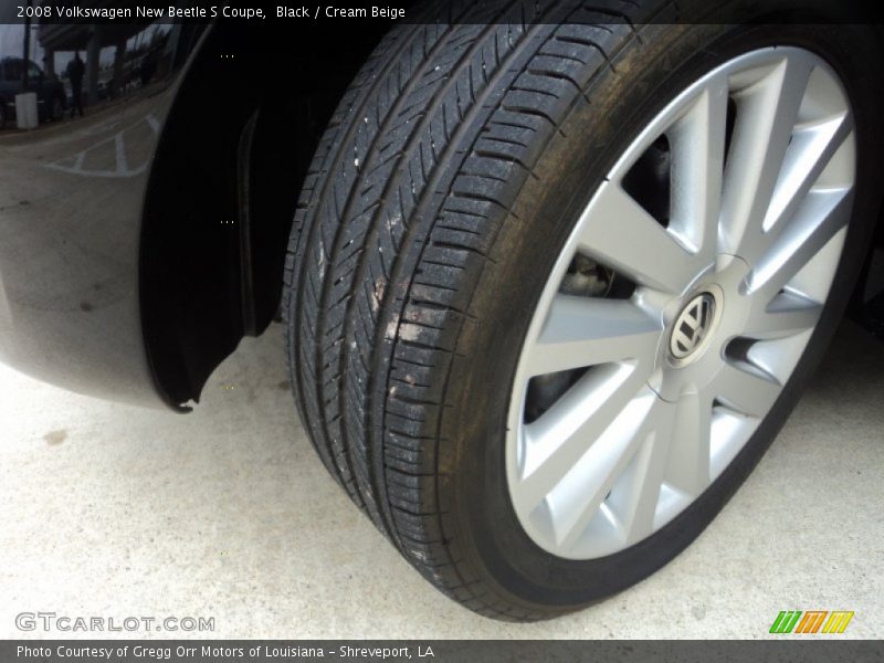 Black / Cream Beige 2008 Volkswagen New Beetle S Coupe