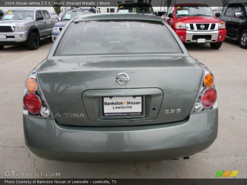 Mystic Emerald Metallic / Blond 2004 Nissan Altima 2.5 S