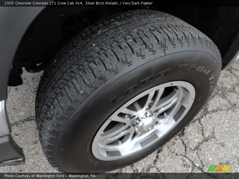 Silver Birch Metallic / Very Dark Pewter 2005 Chevrolet Colorado Z71 Crew Cab 4x4