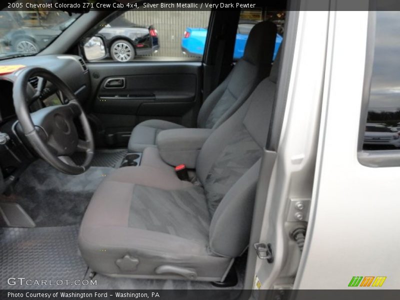 Silver Birch Metallic / Very Dark Pewter 2005 Chevrolet Colorado Z71 Crew Cab 4x4