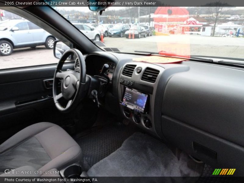 Silver Birch Metallic / Very Dark Pewter 2005 Chevrolet Colorado Z71 Crew Cab 4x4