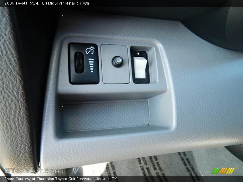 Classic Silver Metallic / Ash 2006 Toyota RAV4