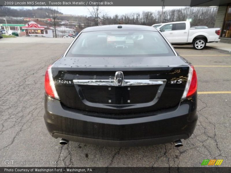 Tuxedo Black Metallic / Charcoal Black 2009 Lincoln MKS Sedan