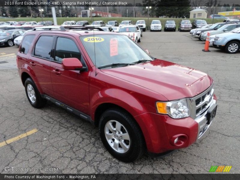 Front 3/4 View of 2010 Escape Limited 4WD