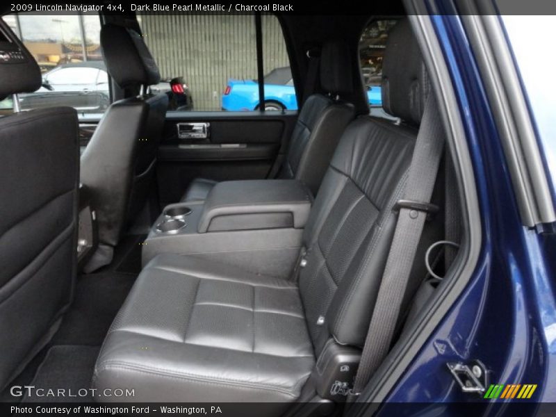 Dark Blue Pearl Metallic / Charcoal Black 2009 Lincoln Navigator 4x4