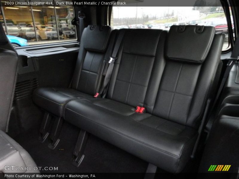 Dark Blue Pearl Metallic / Charcoal Black 2009 Lincoln Navigator 4x4