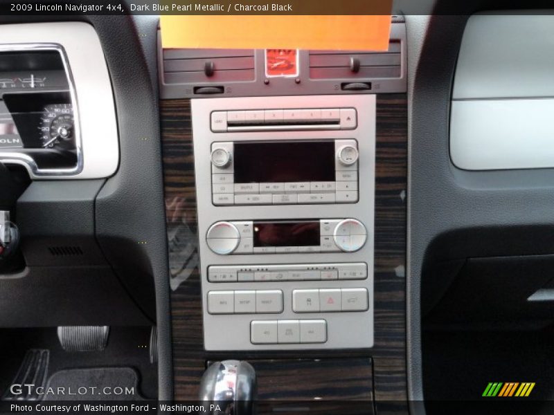 Dark Blue Pearl Metallic / Charcoal Black 2009 Lincoln Navigator 4x4