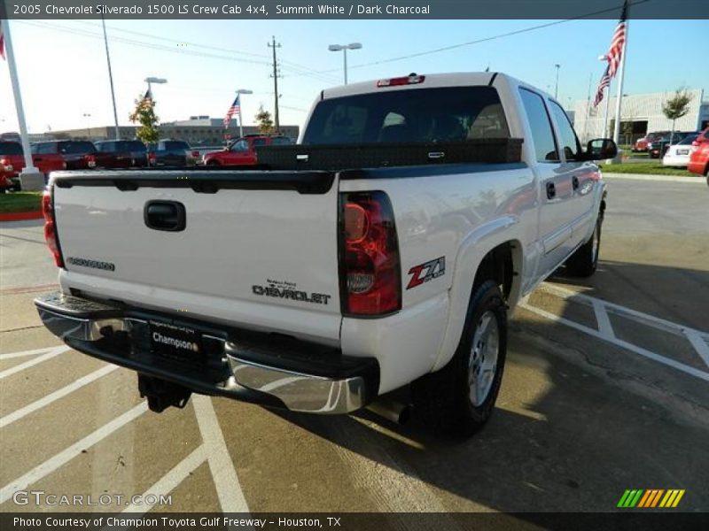 Summit White / Dark Charcoal 2005 Chevrolet Silverado 1500 LS Crew Cab 4x4