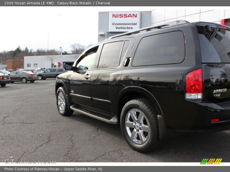 Galaxy Black Metallic / Charcoal 2009 Nissan Armada LE 4WD