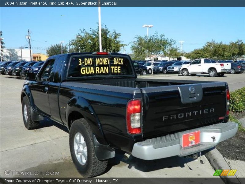 Super Black / Charcoal 2004 Nissan Frontier SC King Cab 4x4