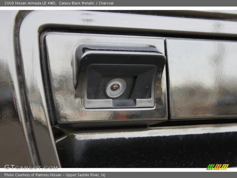 Galaxy Black Metallic / Charcoal 2009 Nissan Armada LE 4WD