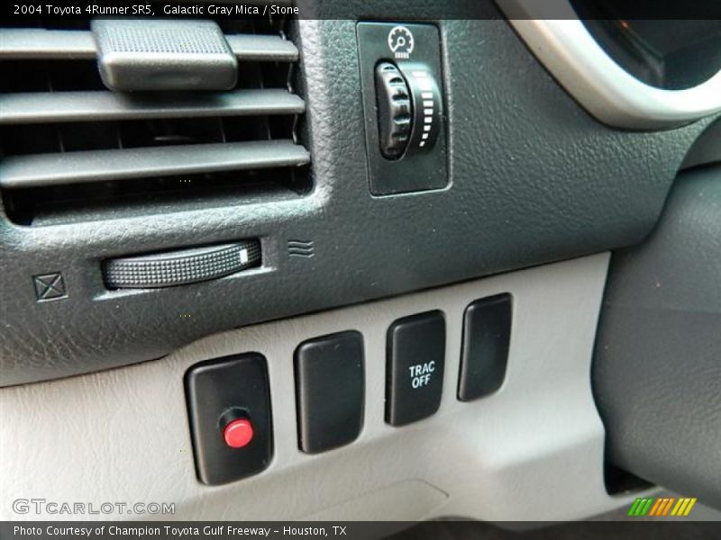 Galactic Gray Mica / Stone 2004 Toyota 4Runner SR5