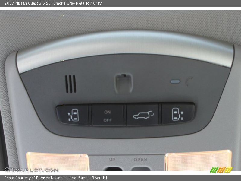 Smoke Gray Metallic / Gray 2007 Nissan Quest 3.5 SE