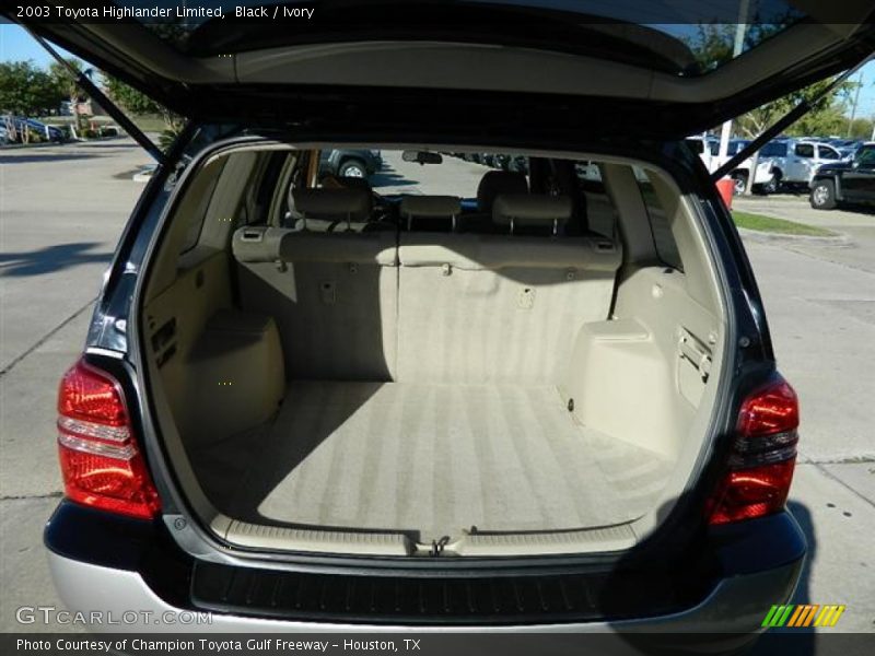 Black / Ivory 2003 Toyota Highlander Limited