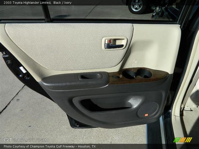 Black / Ivory 2003 Toyota Highlander Limited