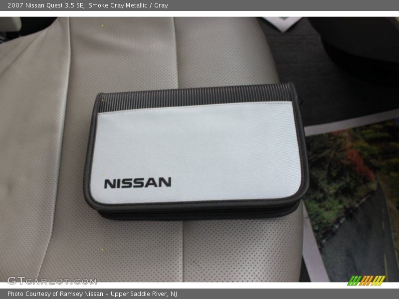 Smoke Gray Metallic / Gray 2007 Nissan Quest 3.5 SE