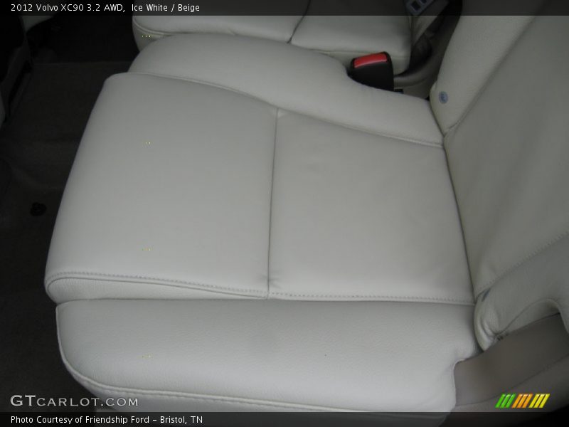 Ice White / Beige 2012 Volvo XC90 3.2 AWD